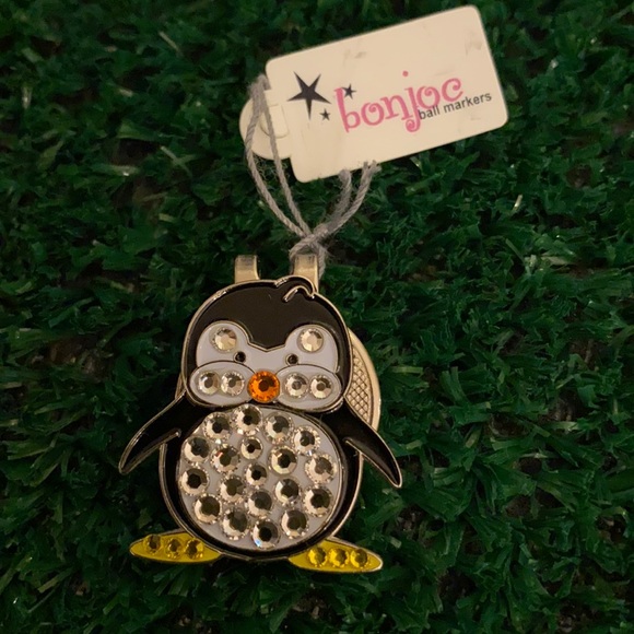Little penguin golf ball marker - Picture 1 of 2